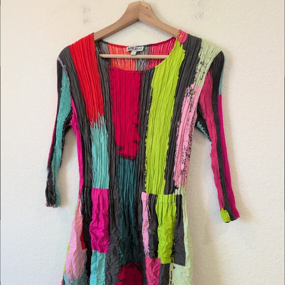 Alquema Women's Crinkle Dress Size 1 Medium Multicolor Art to Wear Artsy $325 - Picture 8 of 9